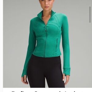 Lululemon define crop size 6 - cascade green